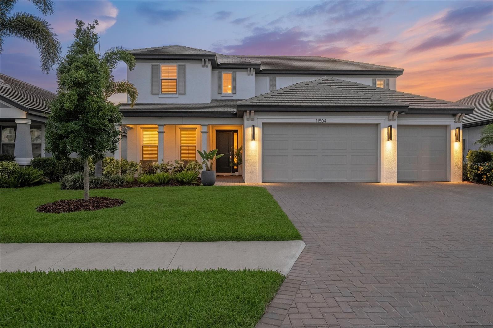 11504 Apple Tree Circle