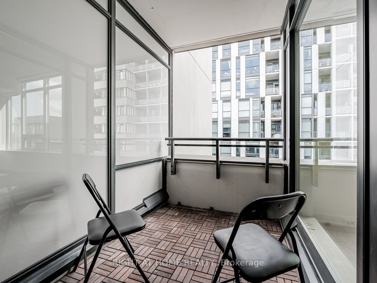 20 Gladstone Ave 602