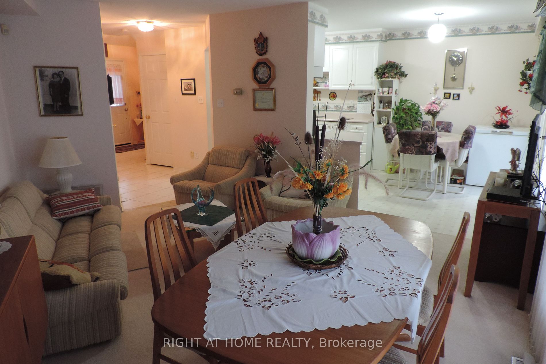1345 Altona Rd 19