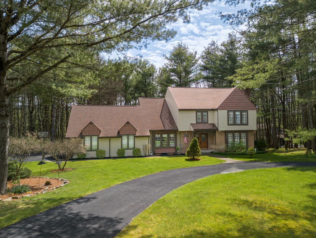 Residential for sale in Painted Post, New York, 3171822014870