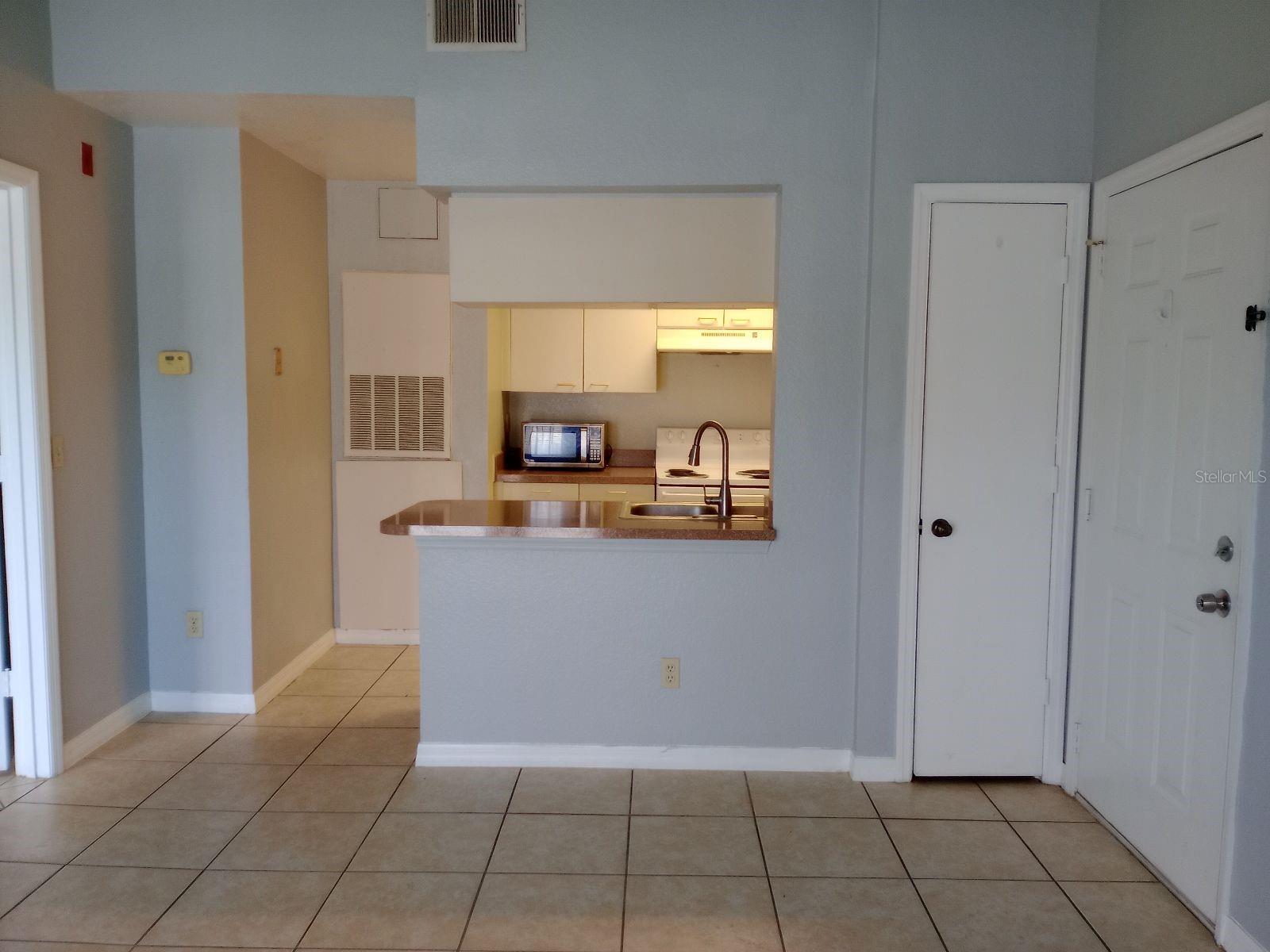 2550 N Alafaya Trail 4305
