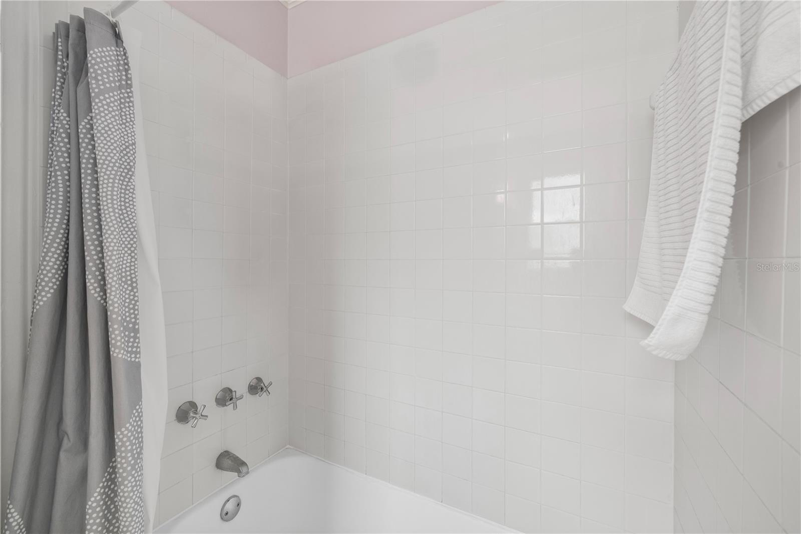 3808 W Granada Street