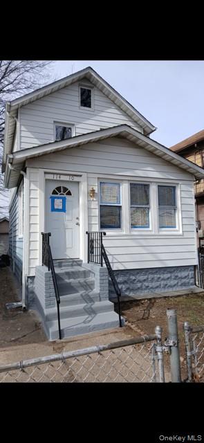 Fully renovated 3 Brs, 1.5 Baths.  Close to all the transportation and Shopping.