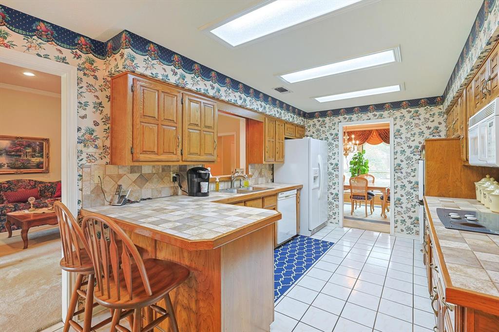 1512 Estates Way
