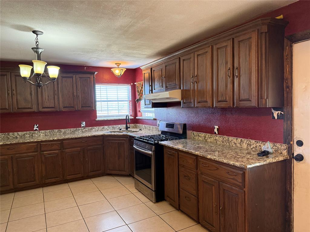 3309 Apple Court