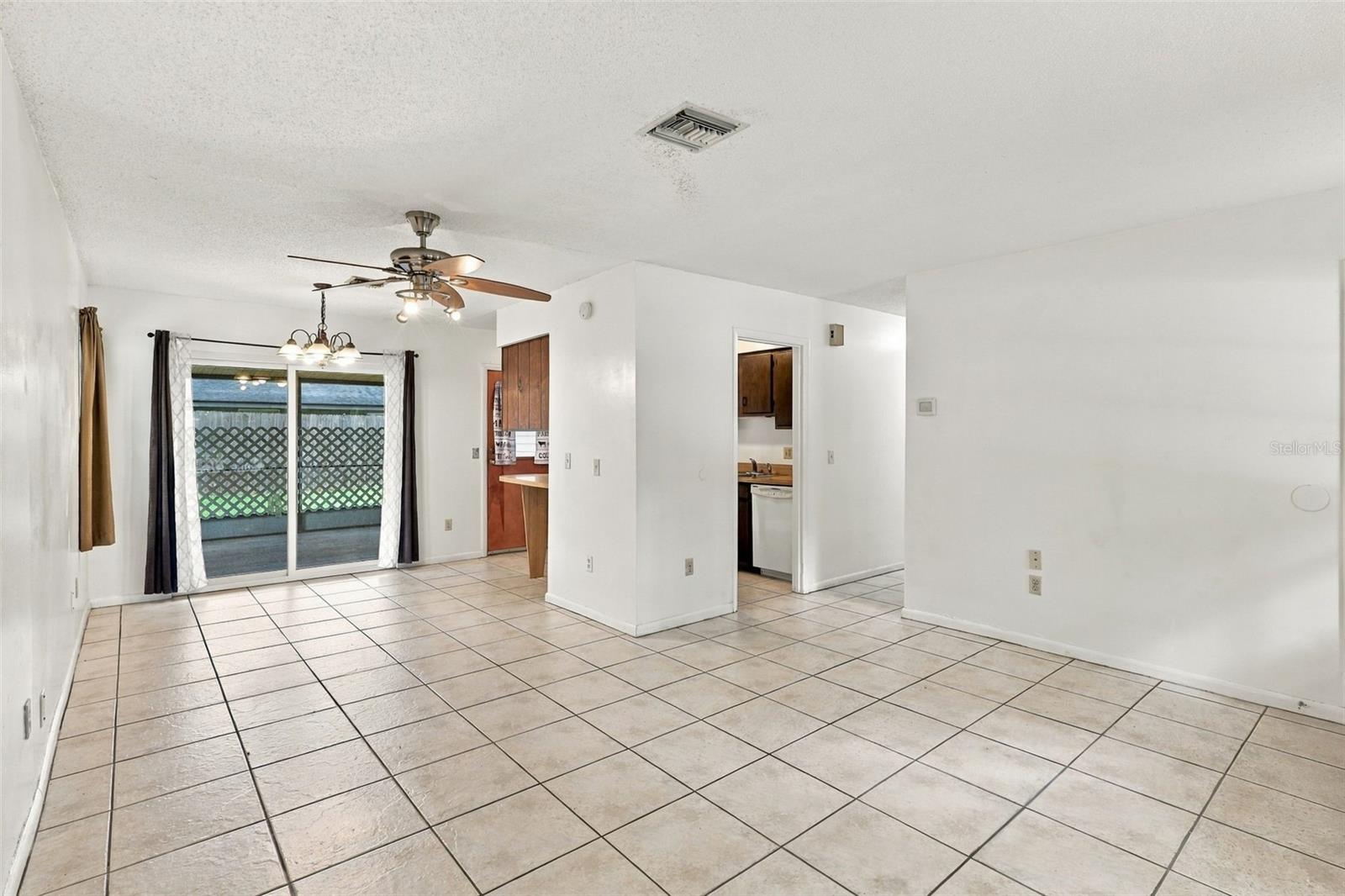 711 Thistle Place