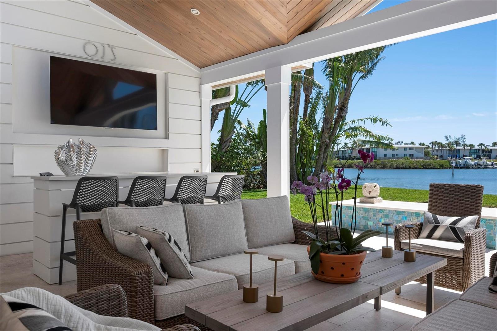 527 Key Royale Drive