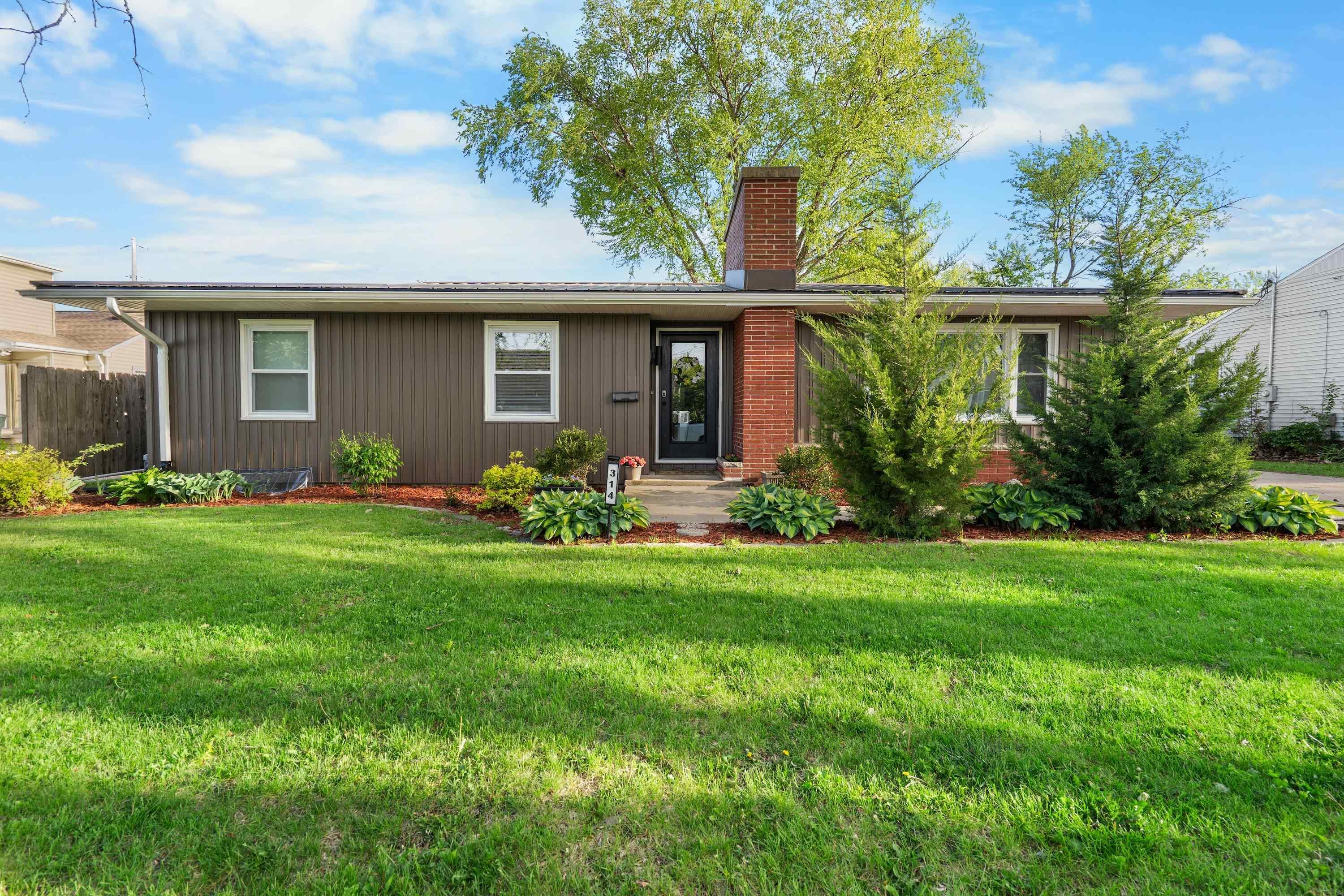 314 W Mitchell Avenue