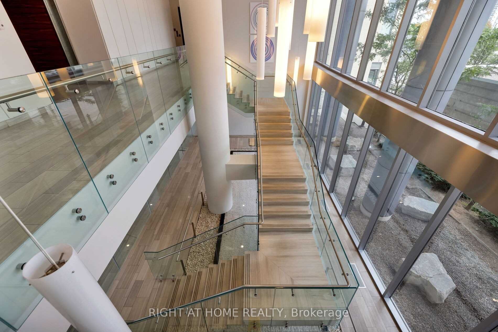 70 Forest Manor Rd 2907