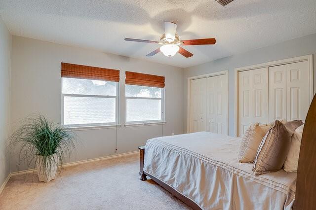 807 Rolling View Court