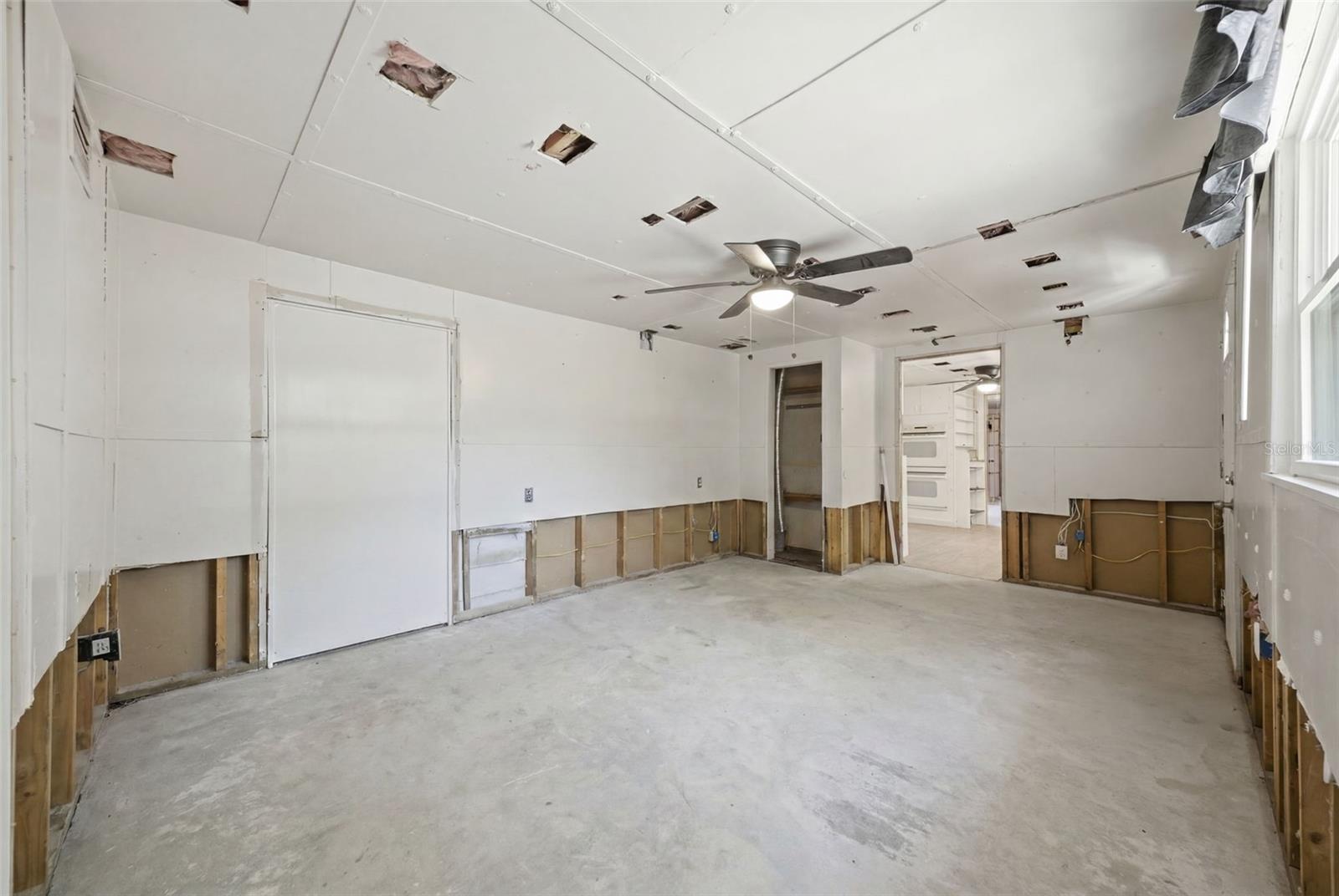 11410 Thomas Road