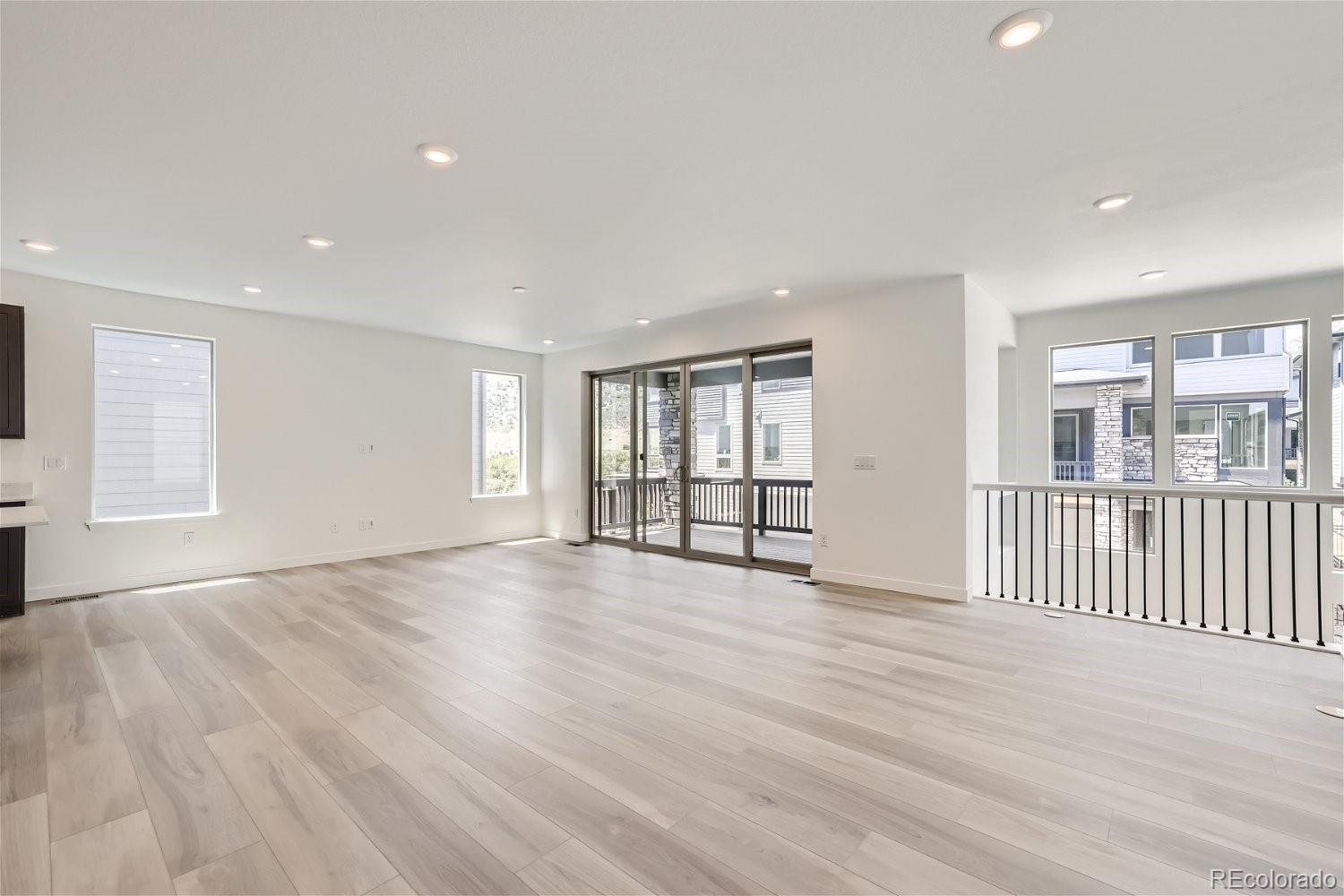 15624 W Girard Avenue