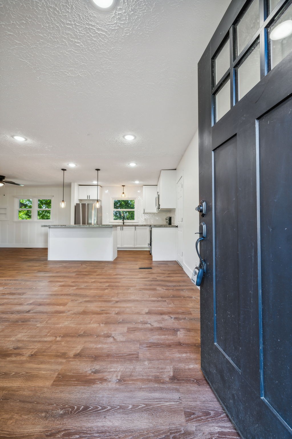 125 Lorraine Dr