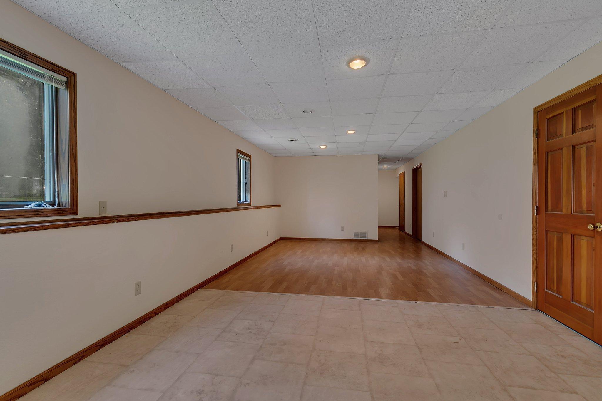 104 9th Avenue N