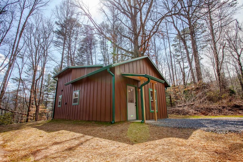 Charming New Construction in the Heart of Murphy! Welcome to this adorable brand-new home nestled within the city limits of Murphy! Perfectly sized for easy living, this thoughtfully designed residence offers modern comfort in a low-maintenance package. Step inside to find an open-concept living area with stylish finishes, abundant natural light, and a cozy feel that instantly feels like home. Whether you're a first-time buyer, downsizing, or looking for a smart investment, this gem offers city living with small-town charm. Schedule your showing today—this one won't last long!