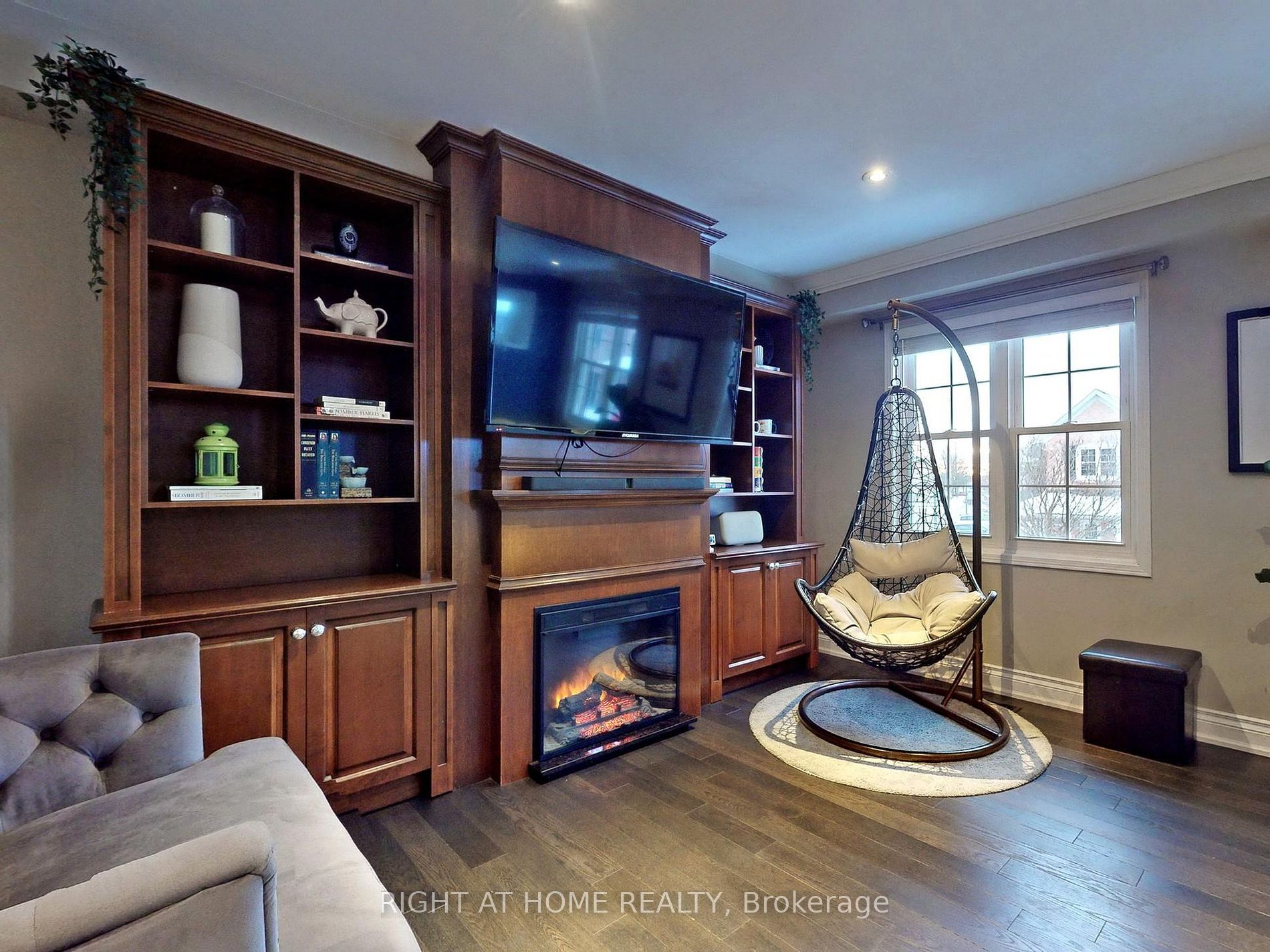 51 Northern Heights Dr 16B