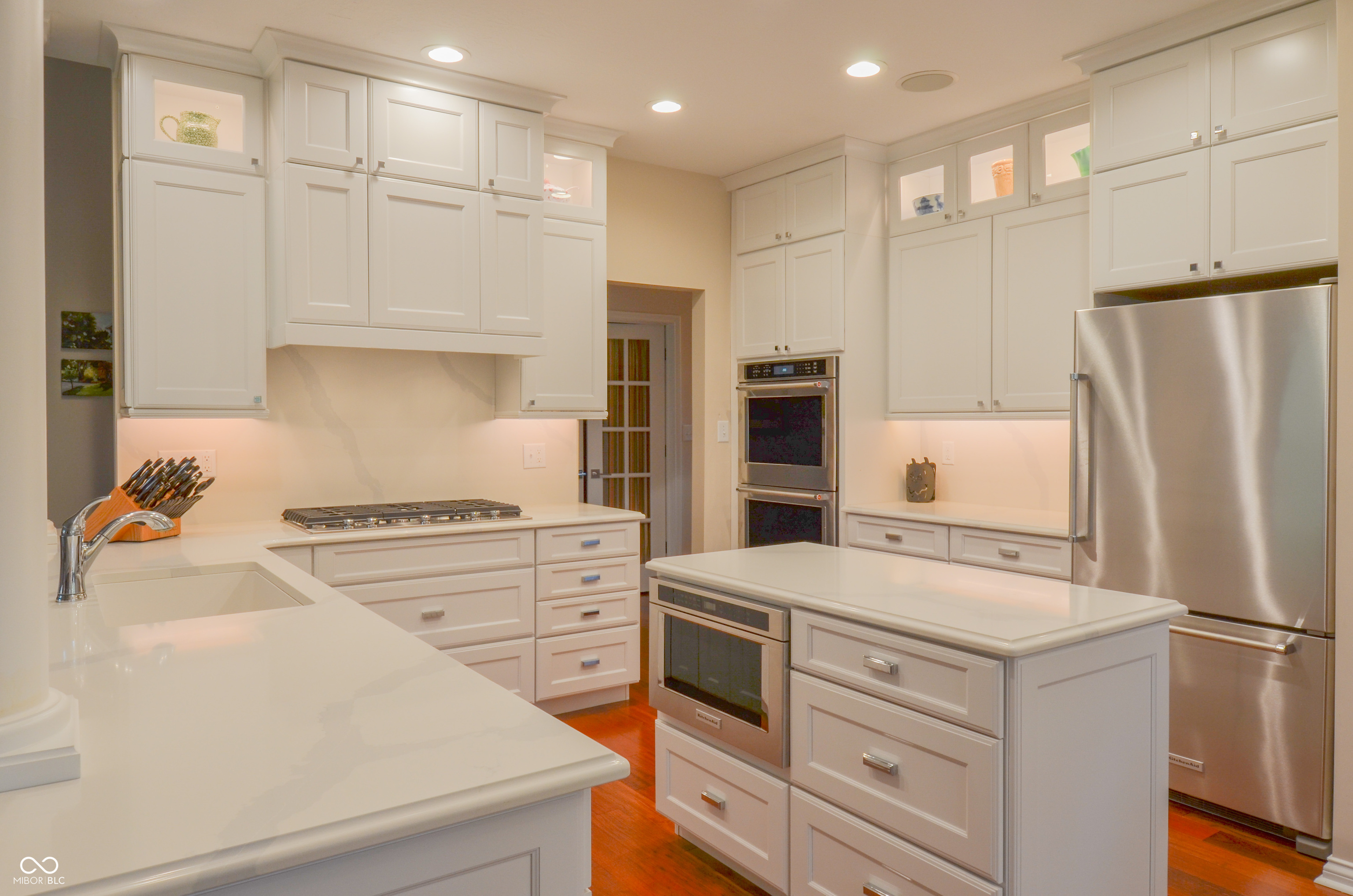 1738 Pathway Drive S