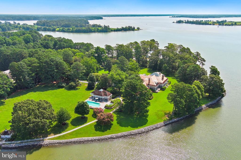 7090 Cooper Point Road