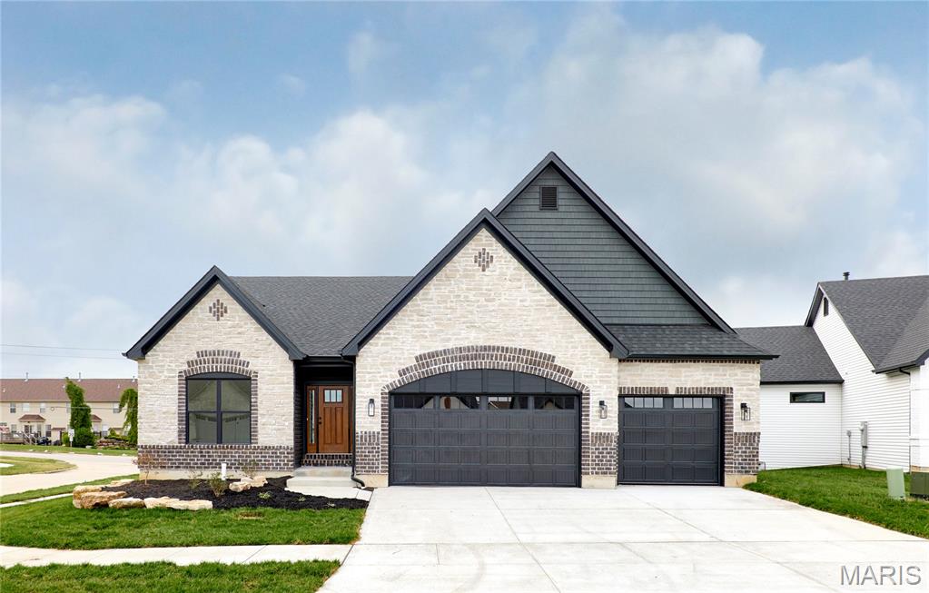 107 Wolf Den Court