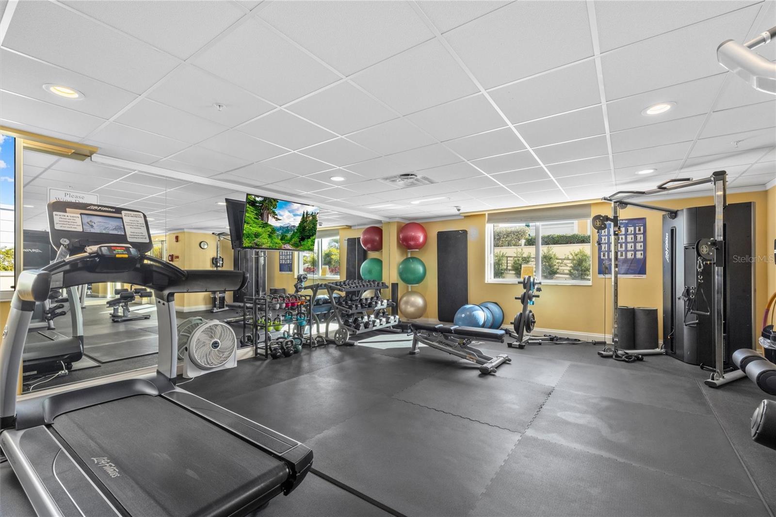 800 N Tamiami Trail 103