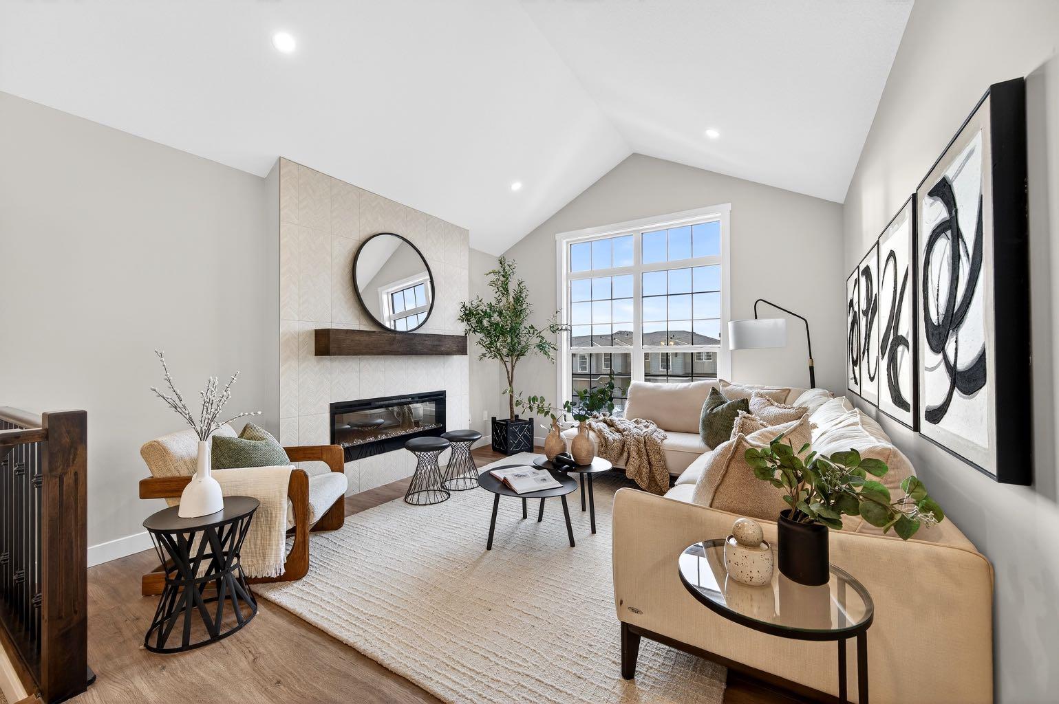 2242 Bayview Drive SW