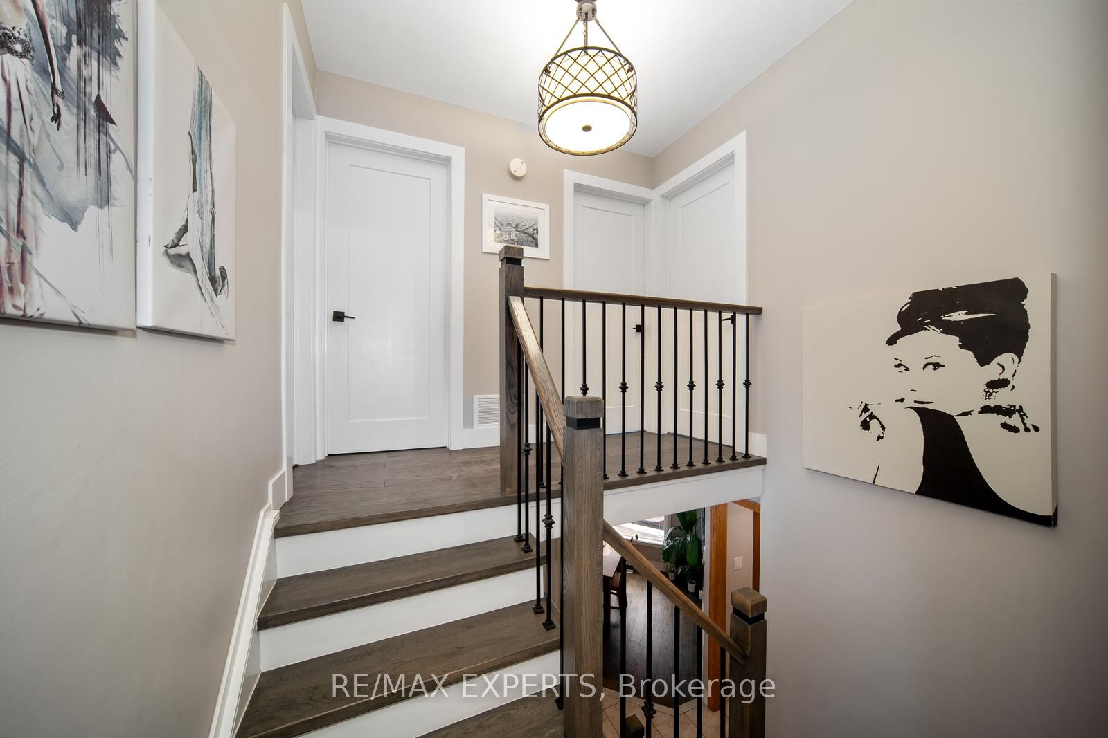 42 Montcalm Pl