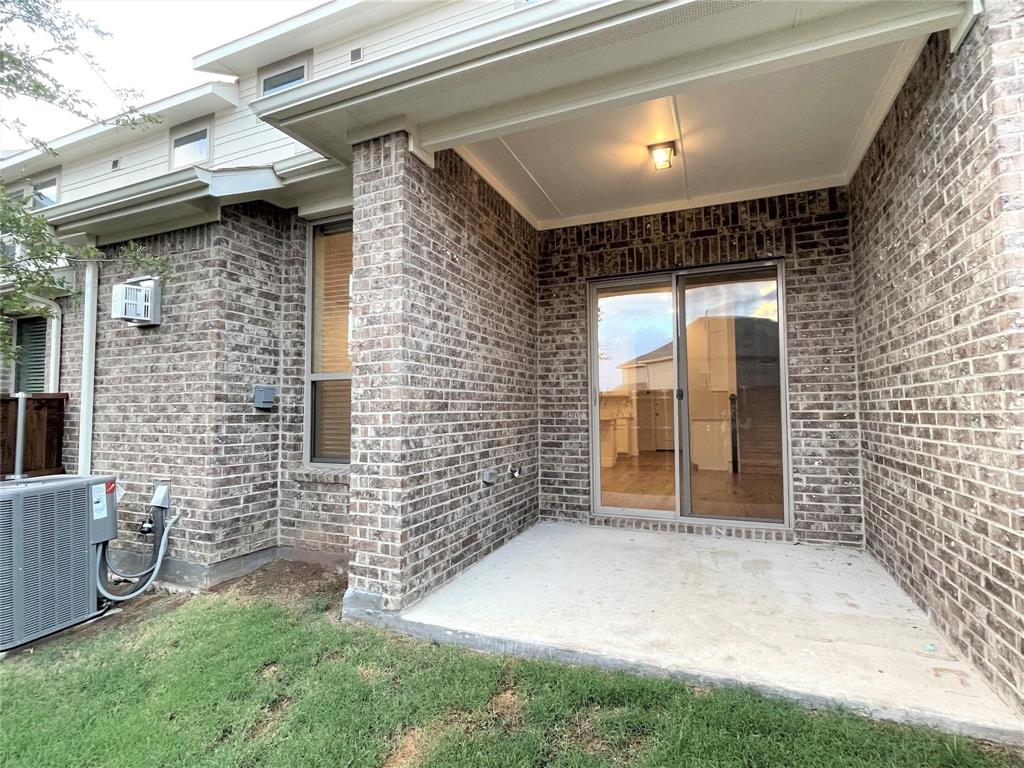 8242 Primrose Way