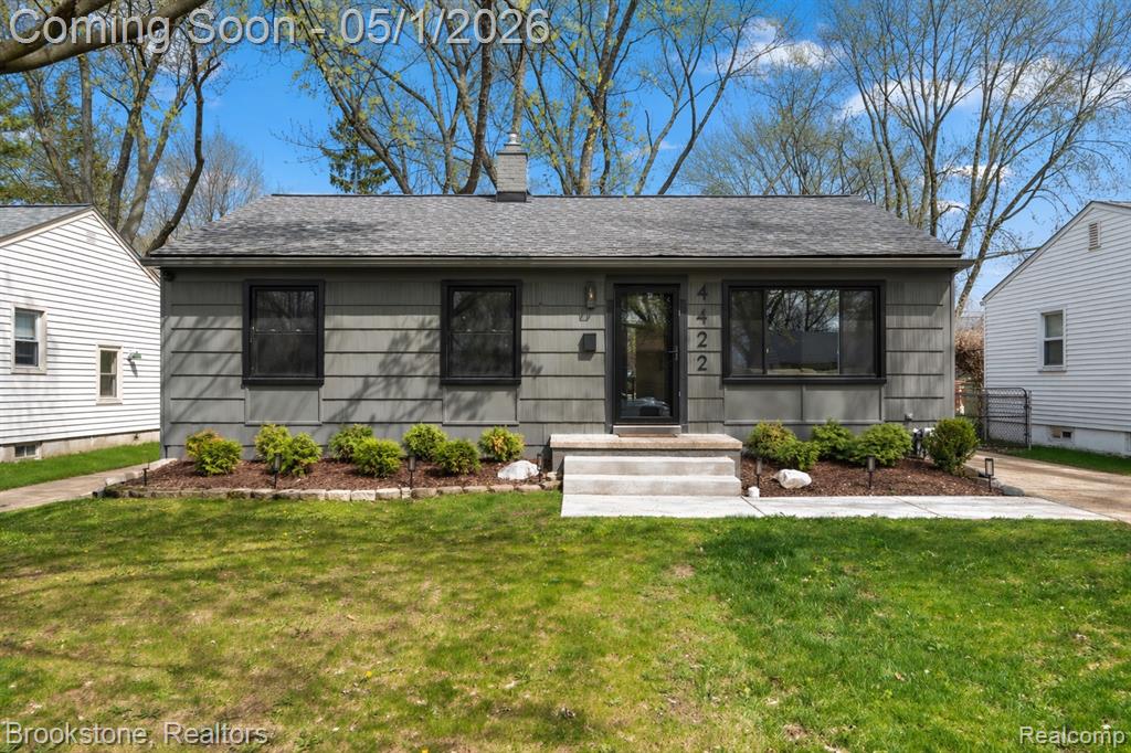 4422 Thorncroft Avenue