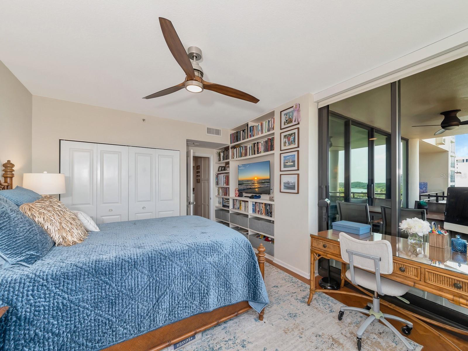 1255 N Gulfstream Avenue 807