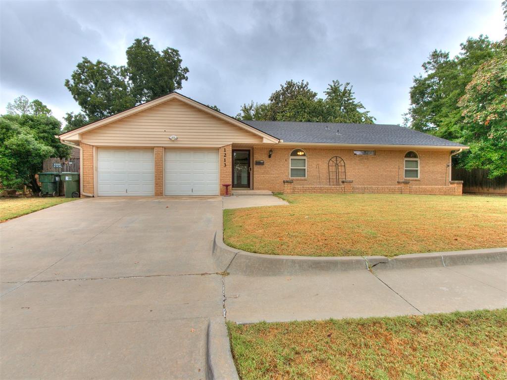 AVAILABLE IN JUNE!!! This conveniently located home has just been remodeled! Right off Berry Street in Norman which is just a few blocks from the University of Oklahoma! Walk into a large living area with a brick fireplace, and new flooring. The kitchen has new granite countertops and new appliances. There are washer/dryer hookups right off the kitchen on the way to the attached 2-car garage. The three bedrooms are spacious and have ceiling fans. Both bathrooms have new granite countertops and new fixtures. Large fenced-in backyard. This is a no-pets and non-smoking home. The new lease will go through May 31st, 2027. The security deposit is $2,100.