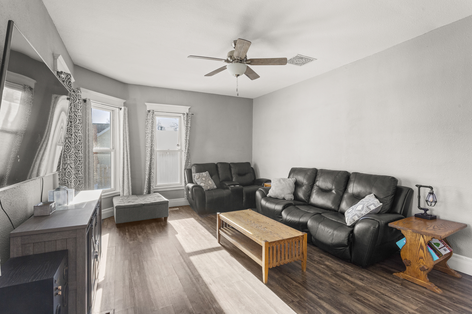 206 N Buchanan Street