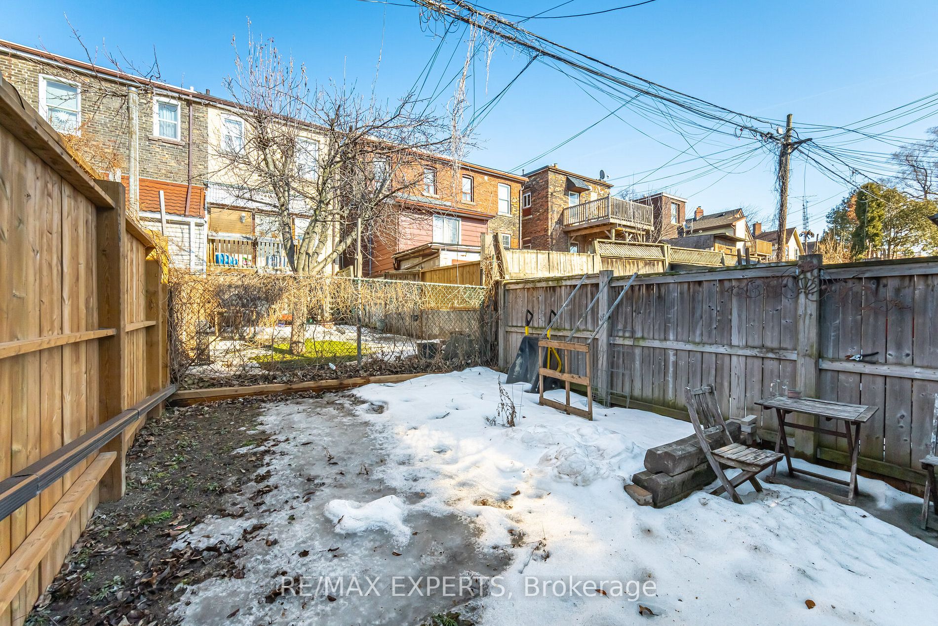289 Old Weston Rd