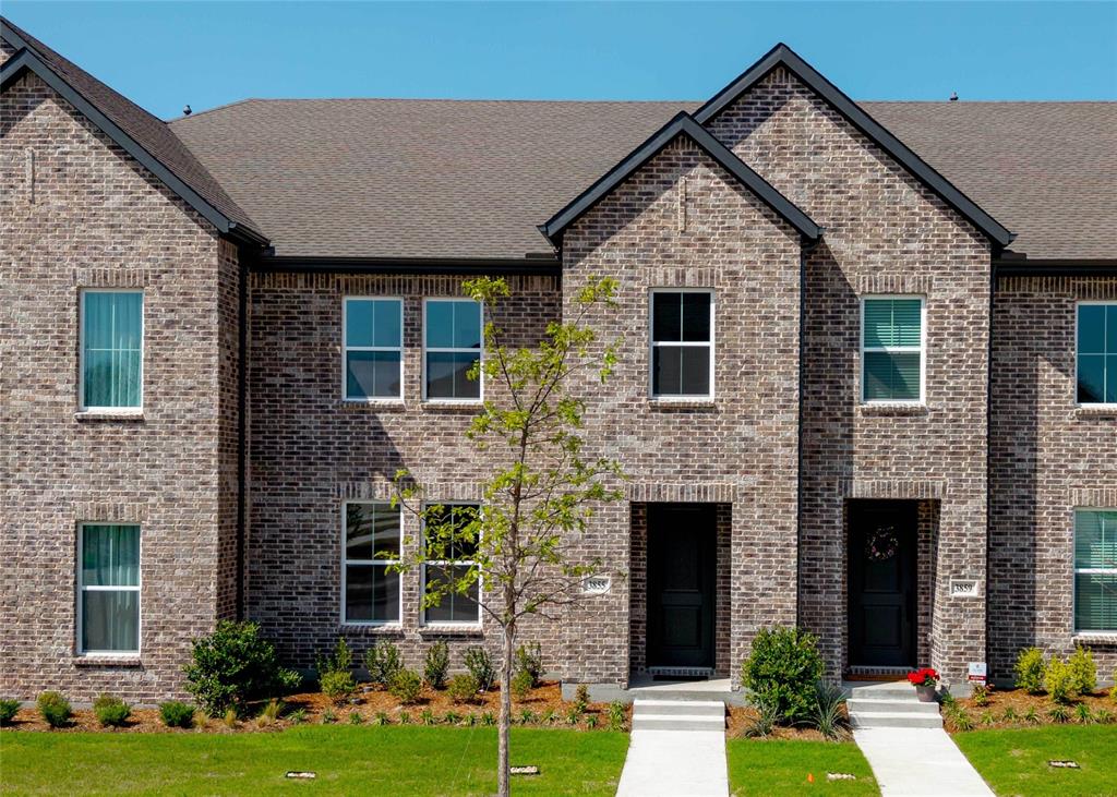 CB JENI HOMES EMILY floor plan.  Fantastic floor plan in the well sought after, Painted Tree Community in McKinney, offering best MISD Schools!!! Located on a cul-de-sac and backs to wooded views and hike and bike trail. Open concept floor plan with a chef's kitchen equipped with oversized island, quartz countertops, tons cabinets and countertops space, five burner gas stove, and more. Spacious game room upstairs separating the primary and guest bedrooms is perfect for entertaining family and friends. Large primary suite with oversized walk in closet and an abundance of cabinets and drawers in the bath area. Loaded with energy savvy features, including tankless hot water heater, foam insulation in the attic, GAS heating and smart home Wi-Fi thermostats (HVAC includes 10-year manufacturer's parts warranty). Painted Tree community is a must see! You’ll be proud and enjoy owning this Low Maintenance Lifestyle Home. READY NOW!