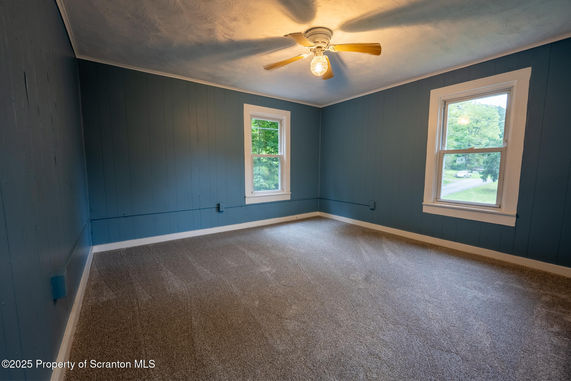 127 Lower Dug Road