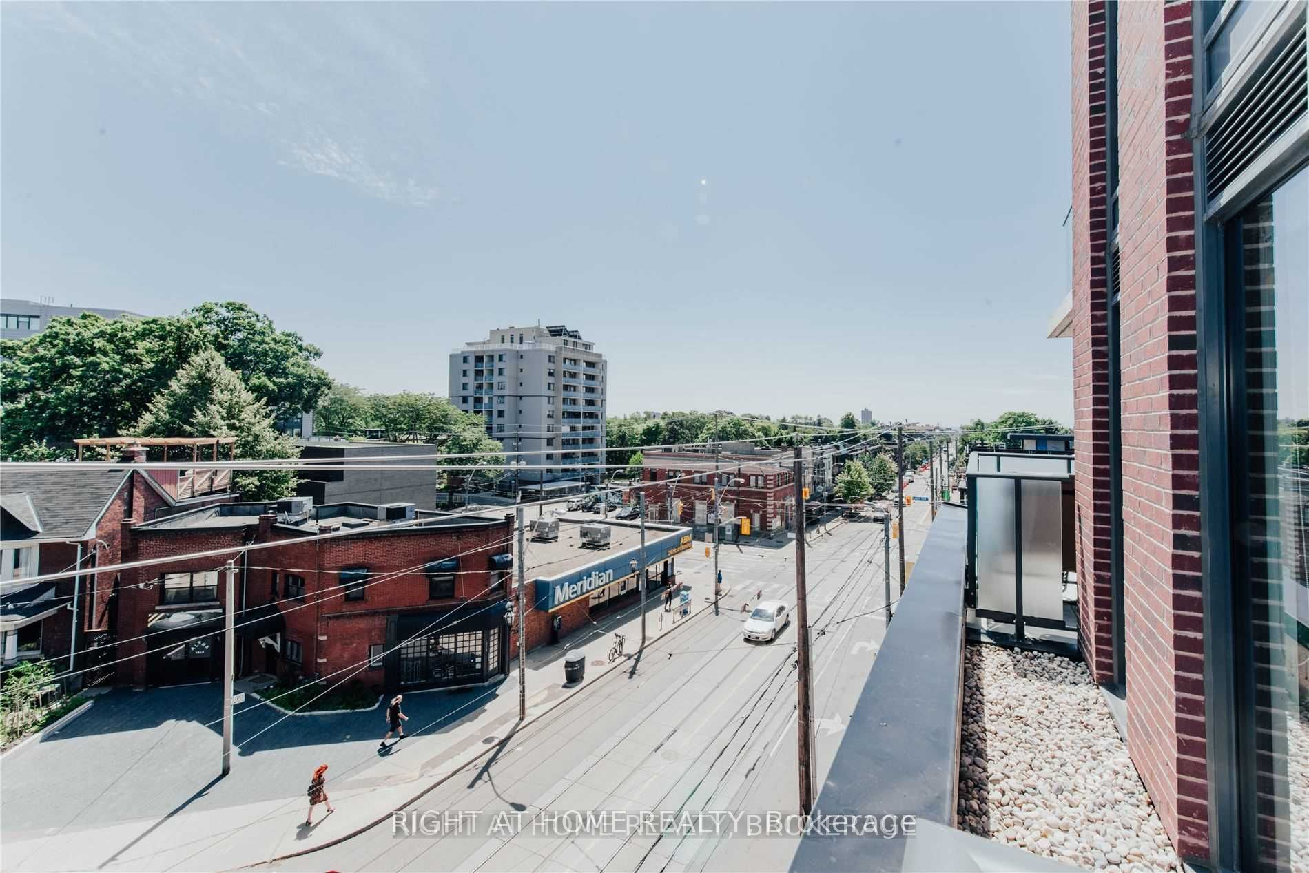 430 Roncesvalles Ave 406
