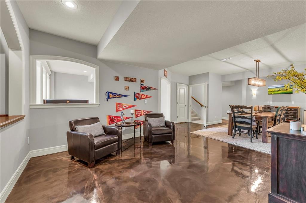 2301 NE 110th Street