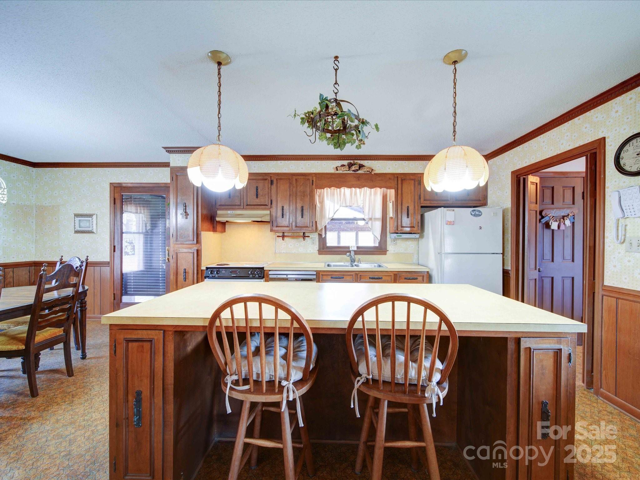 1120 Jug Broome Road