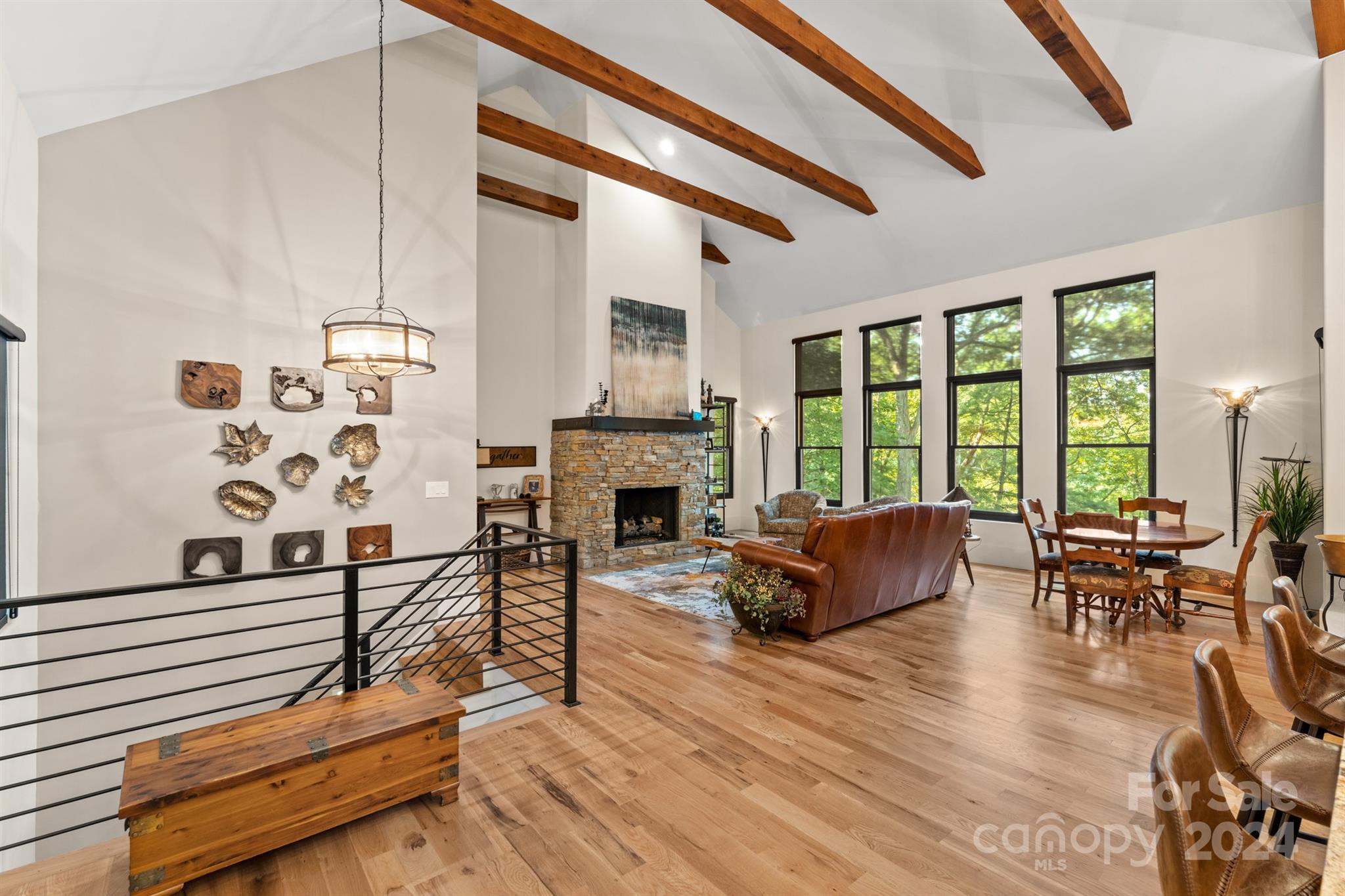 1610 Lillians Point Court