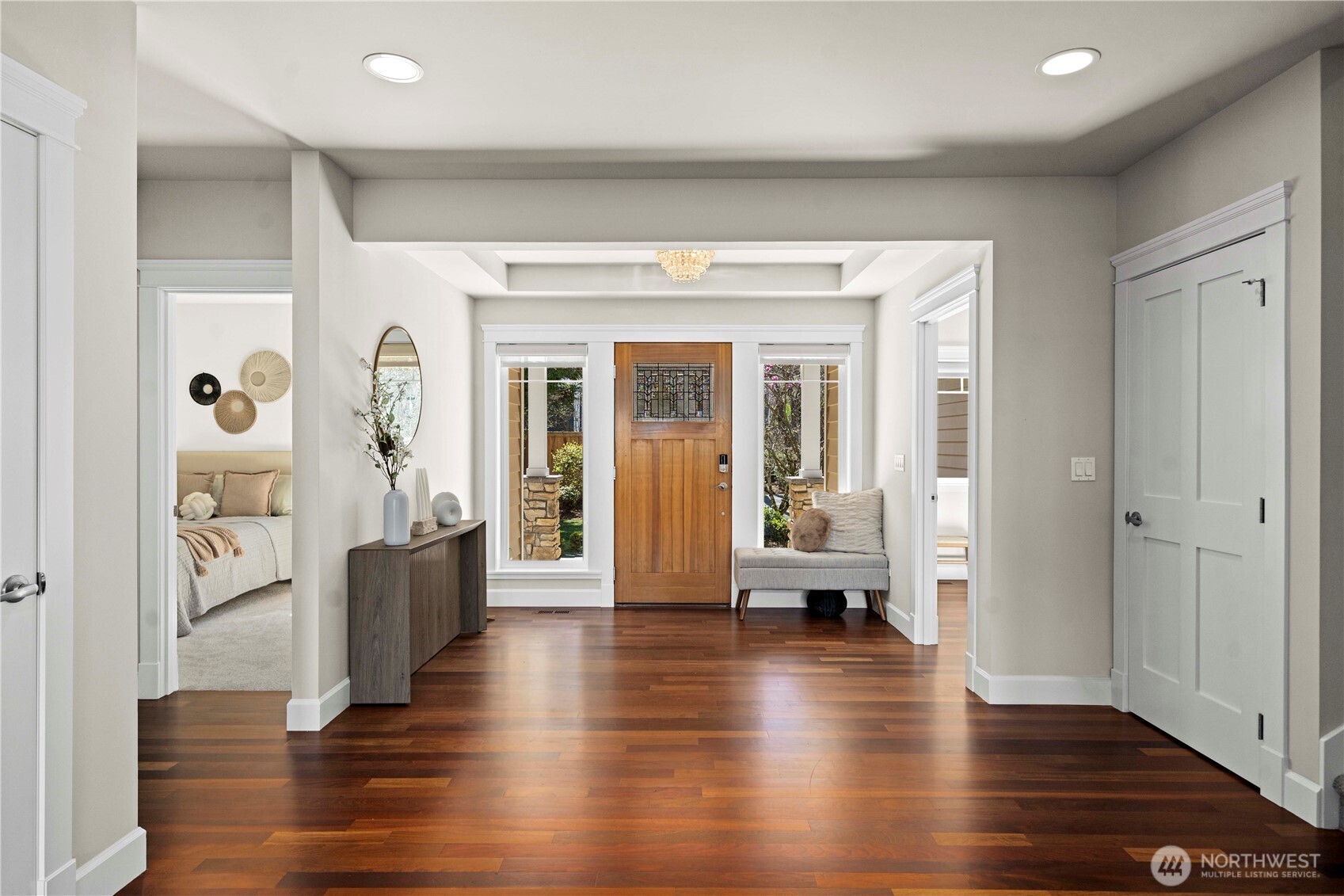 11028 E Riverside Drive