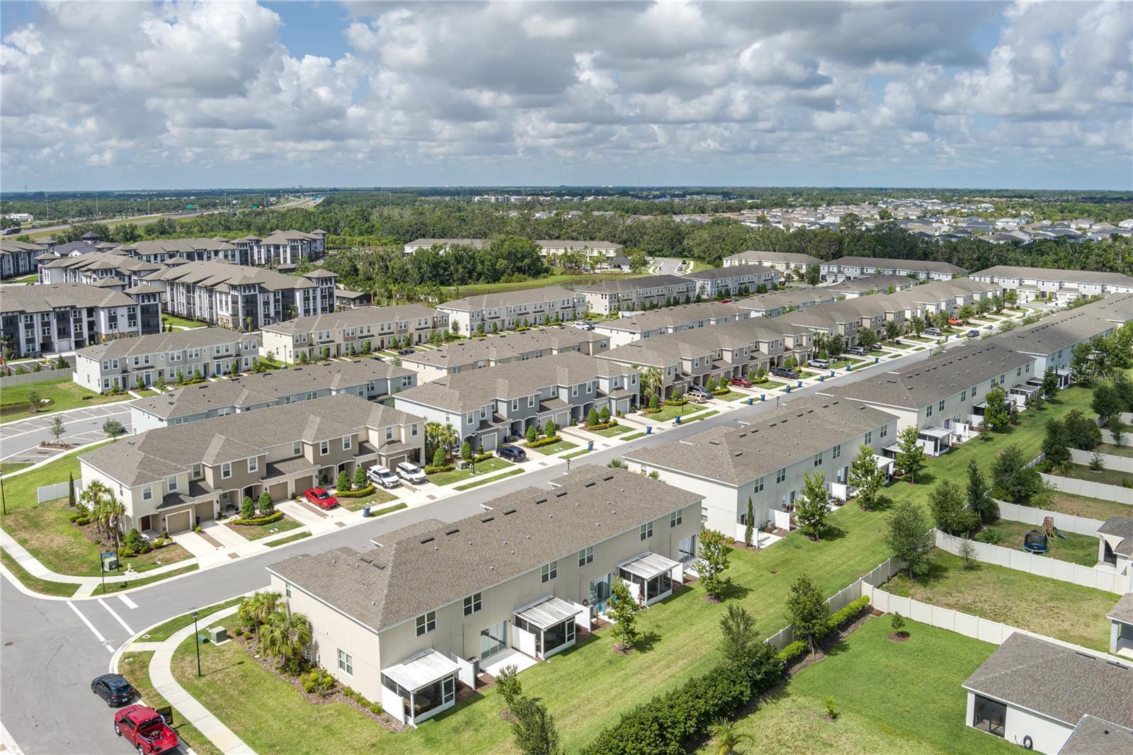 6344 Willowside Street