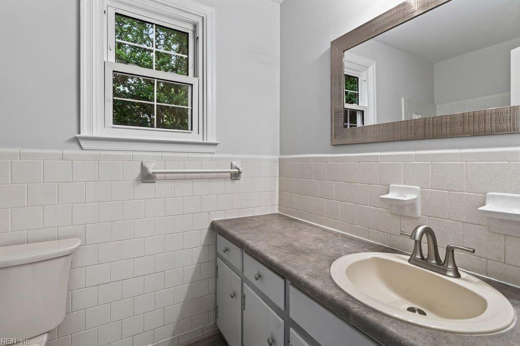 536 Quarterfield Road