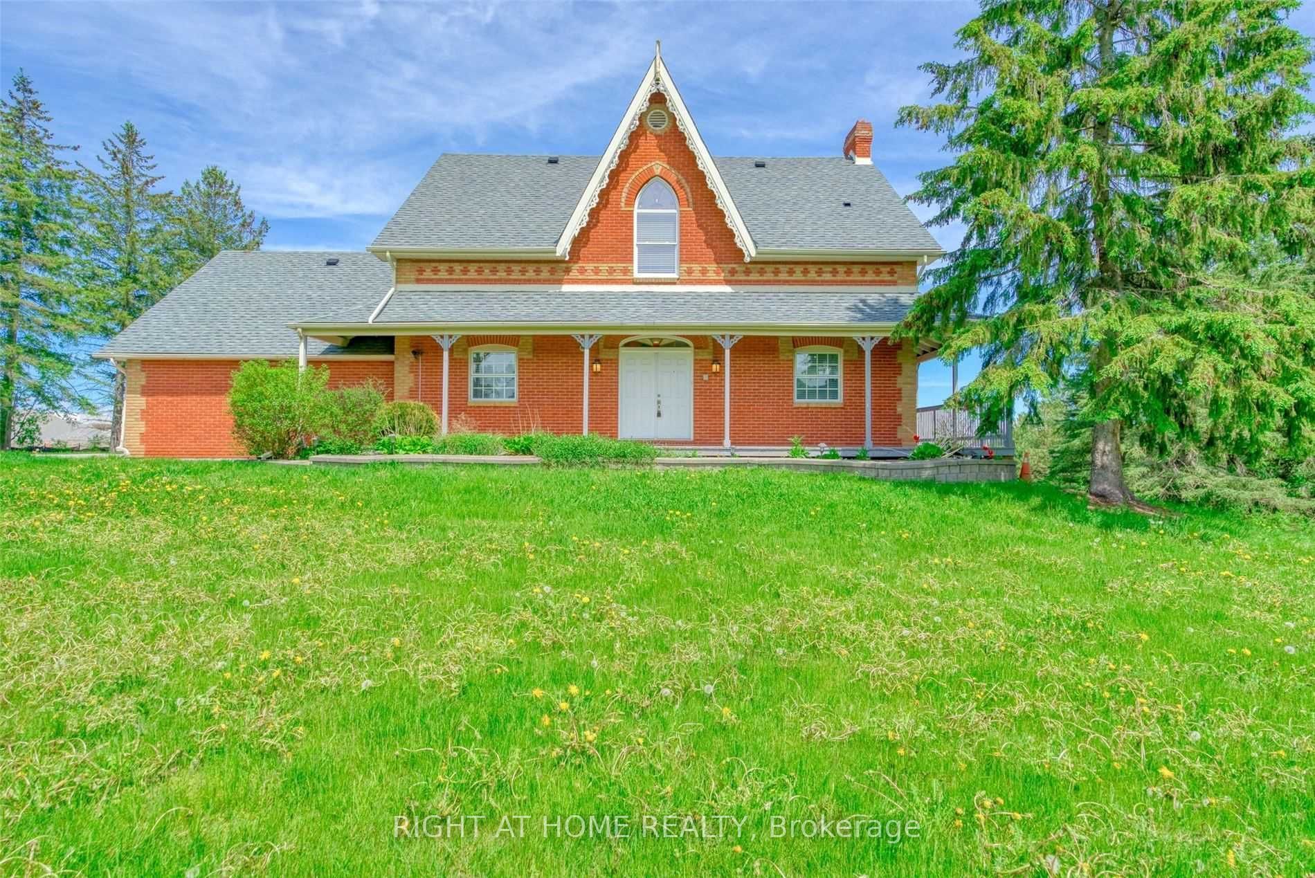 2768 Davis Dr