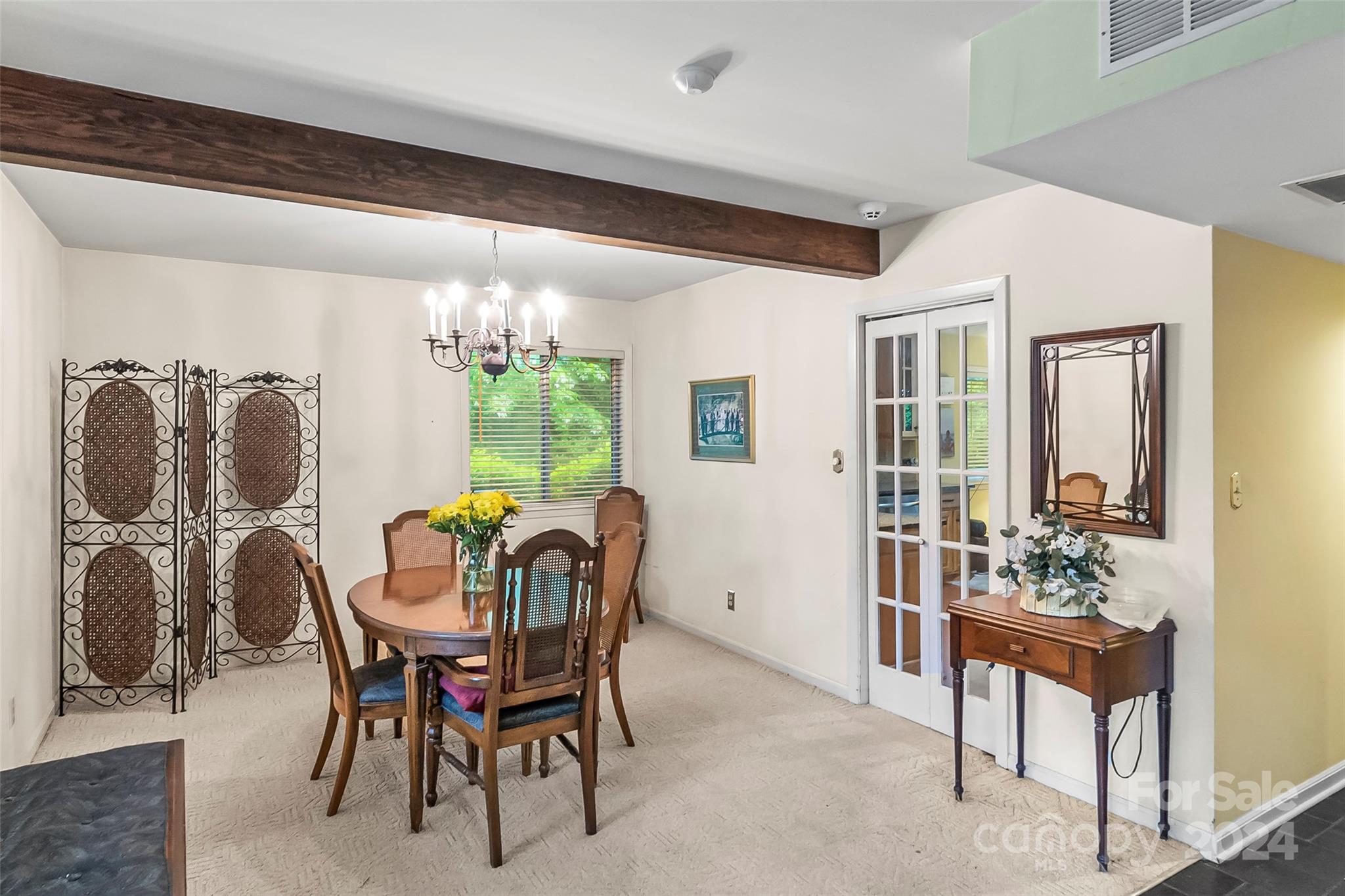 225 Camelot Drive