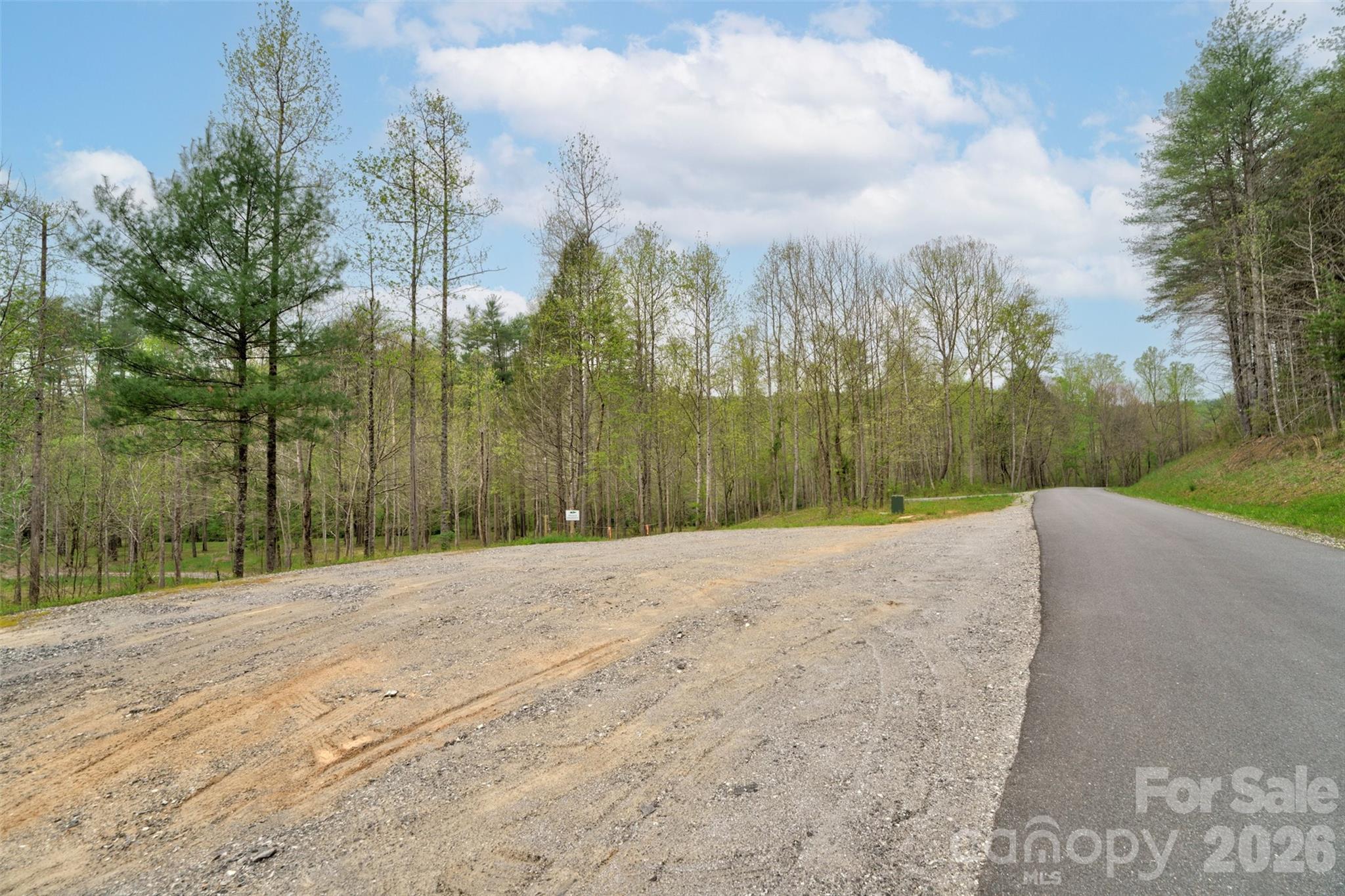 5915 River Hollow Trail 758