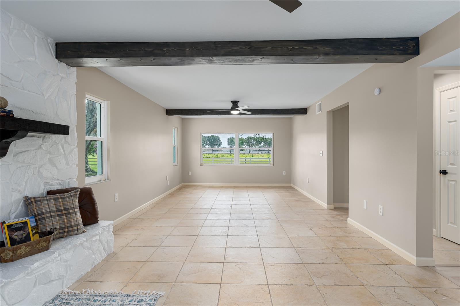 5403 Red Rooster Road