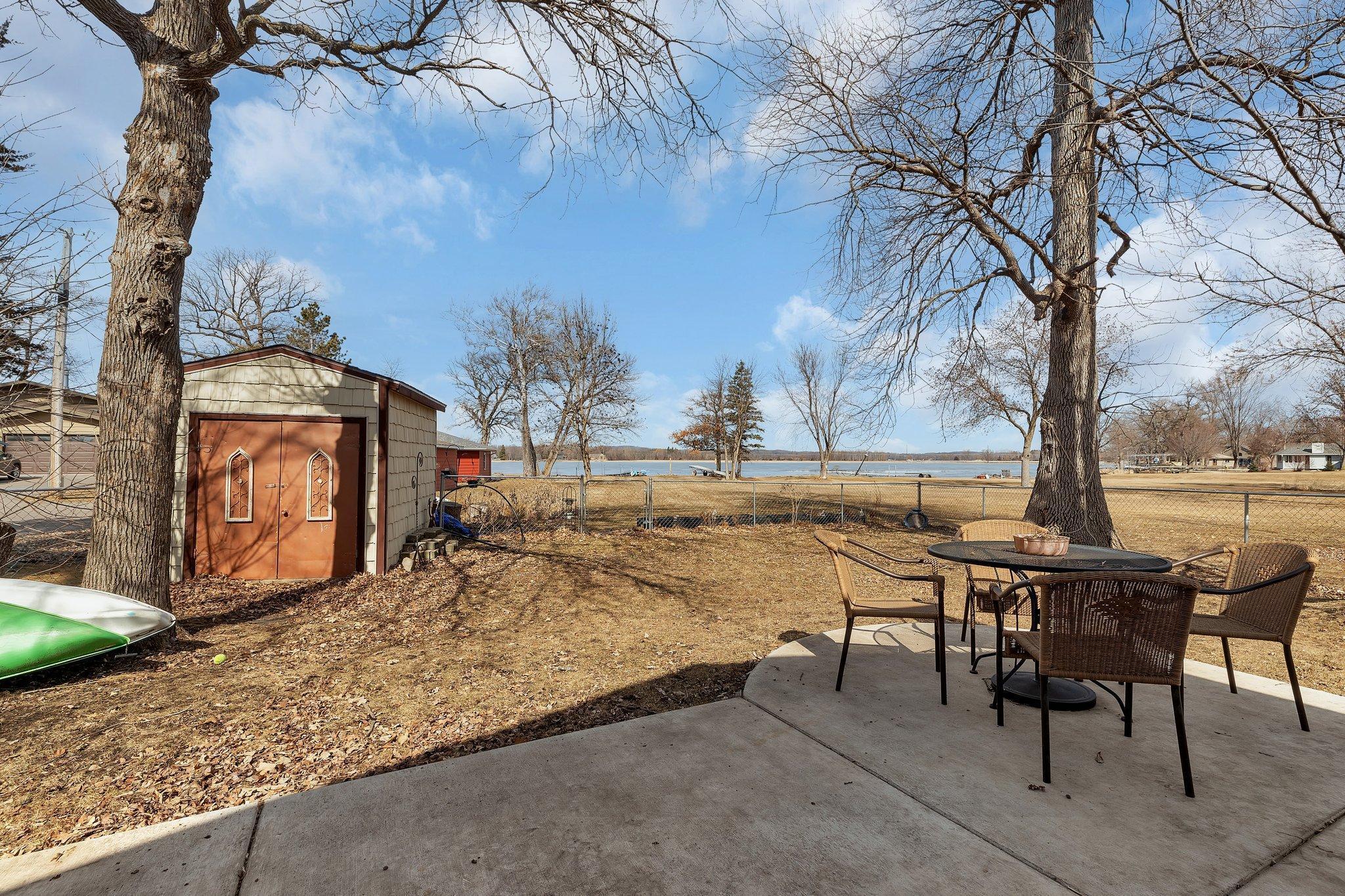 605 Chinook Avenue SW