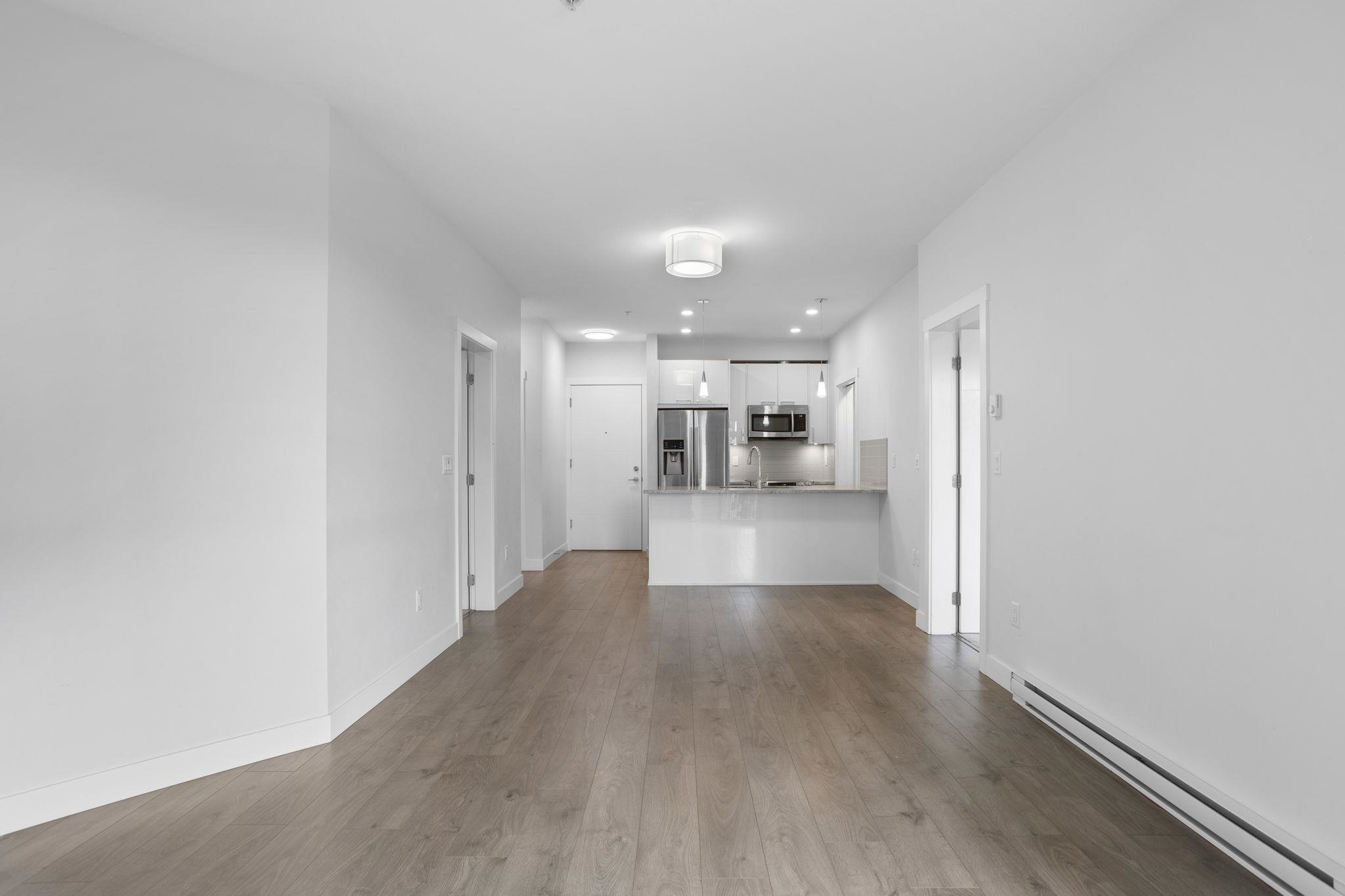 20686 Eastleigh Crescent 207