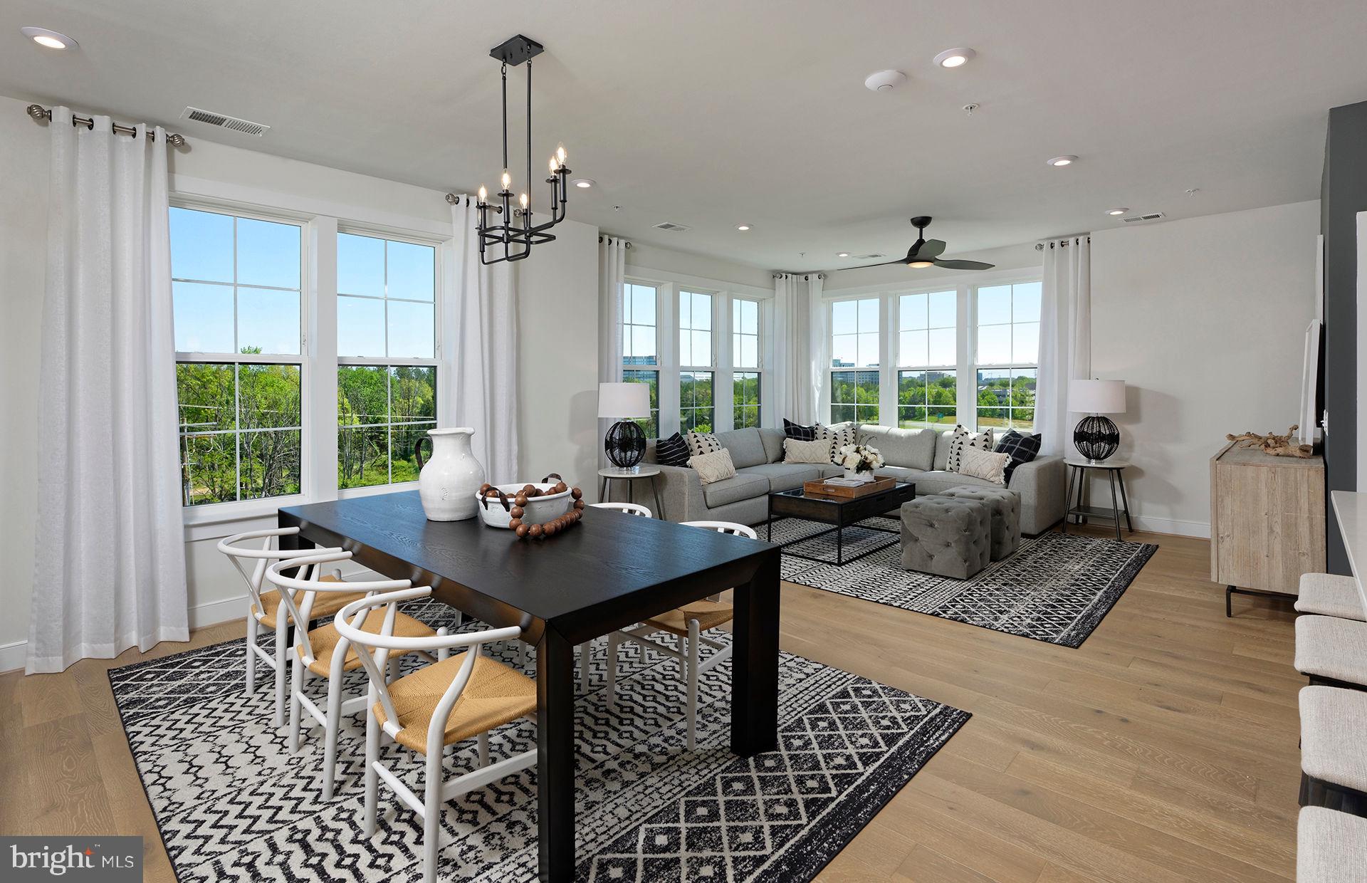 5810 Moonstone Way 307, Haymarket, VA 20169