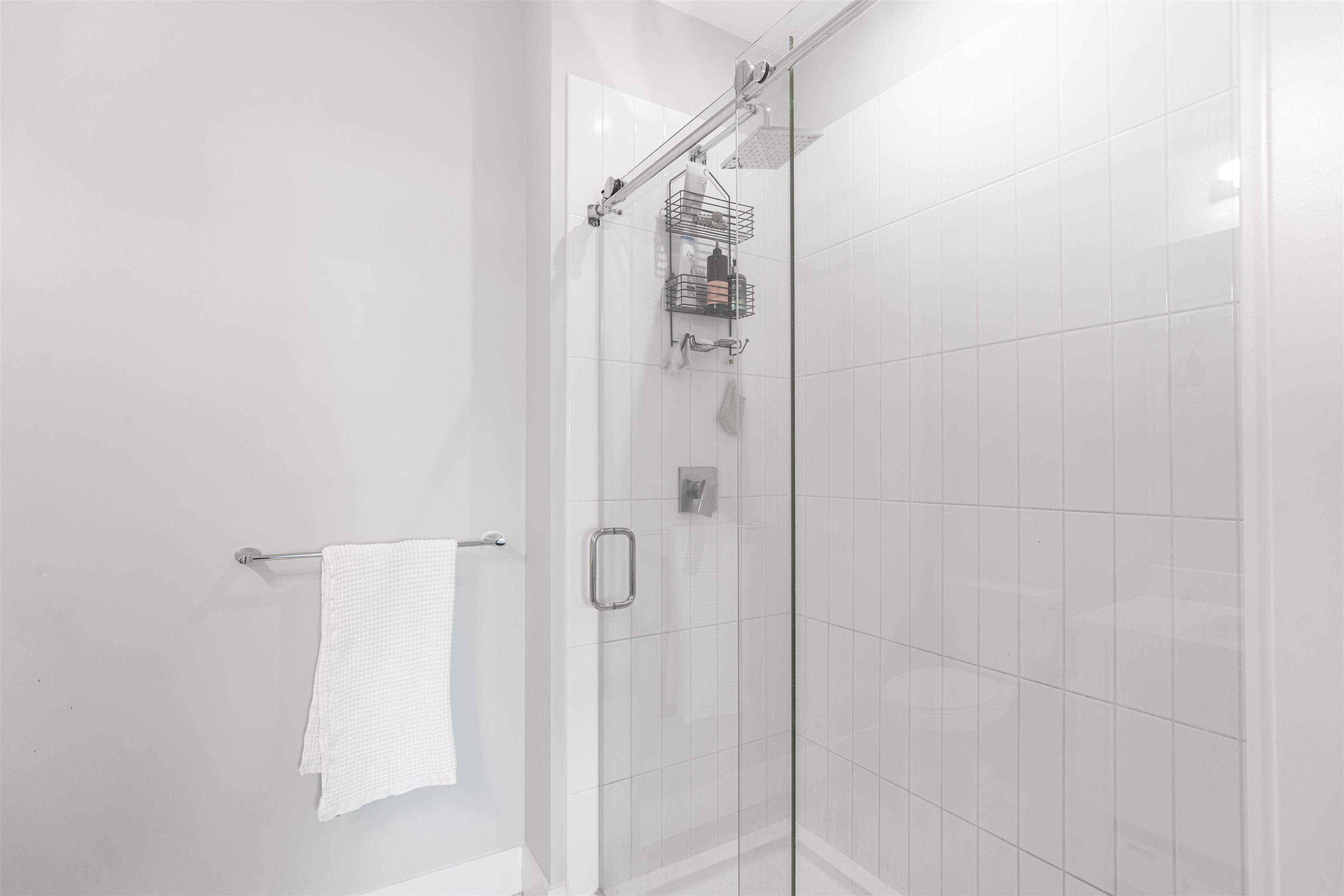 2180 Kelly Avenue 4615