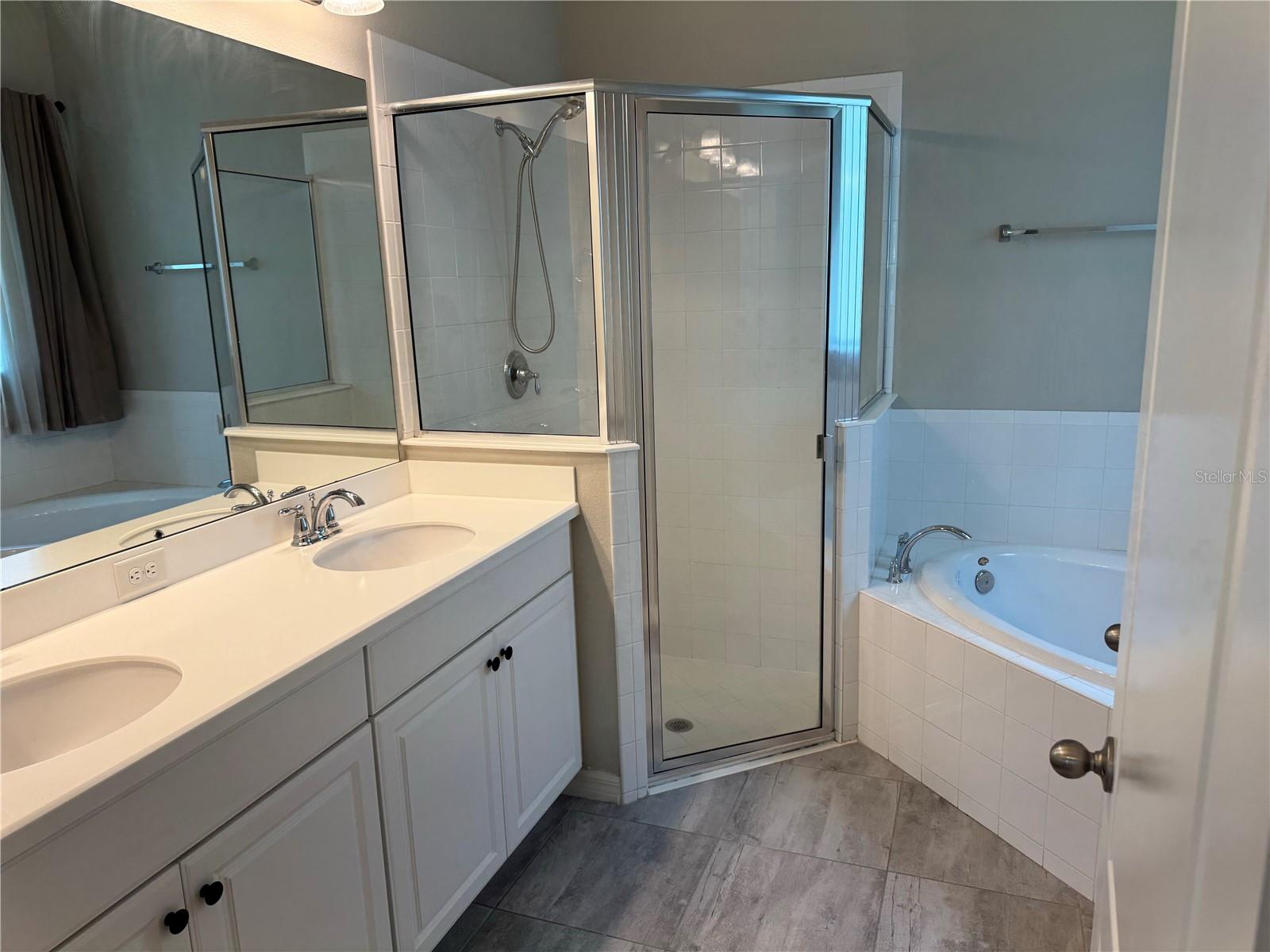 5912 Village Center Drive